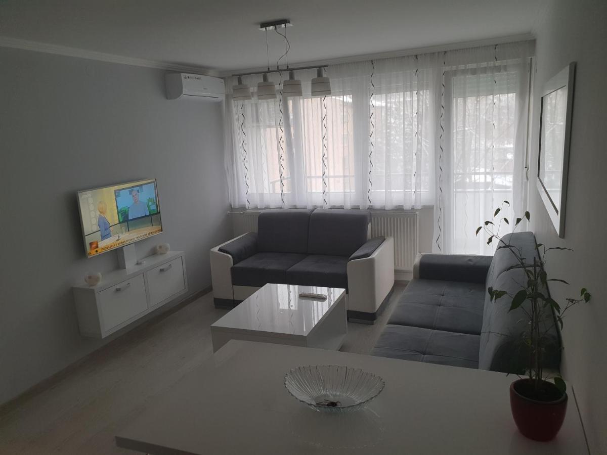 Apartment Ste-Mi Баня Лука Екстериор снимка